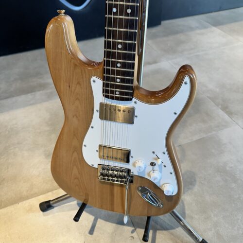 SQUIER CHITARRA ELETTRICA ASSEMBLATA CON MANICO SQUIER CUSTOM USATO