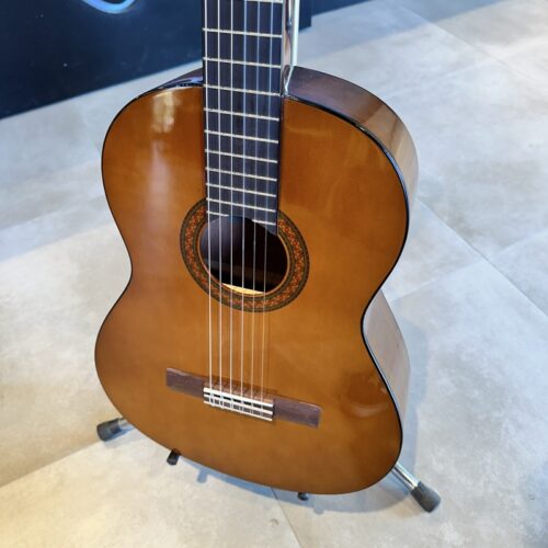 YAMAHA C40 CHITARRA CLASSICA 4/4 USATO