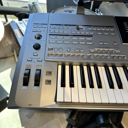 YAMAHA TYROS 5 ARRANGER WORKSTATION 76 TASTI USATO