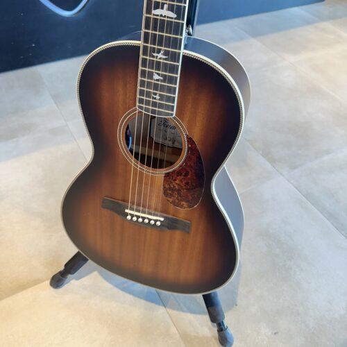 PRS P20E CHITARRA ACUSTICA PARLOR ELETTRIFICATA SUNBURST USATO