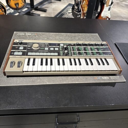 KORG MICROKORG SYNTH 37 TASTI USATO