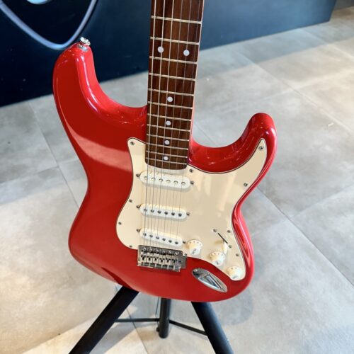 SQUIER STRAT BY FENDER CHITARRA ELETTRICA RED USATO