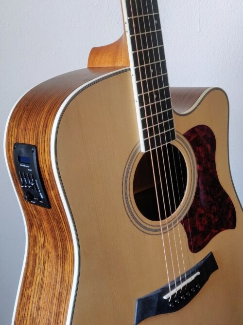 VERMONT CHITARRA ACUSTICA ELETTRIFICATA SOLID TOP D200CE-N