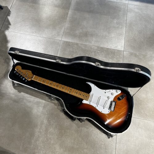 FENDER STRATOCASTER AMERICAN STANDARD 2007 SUNBURST USATO