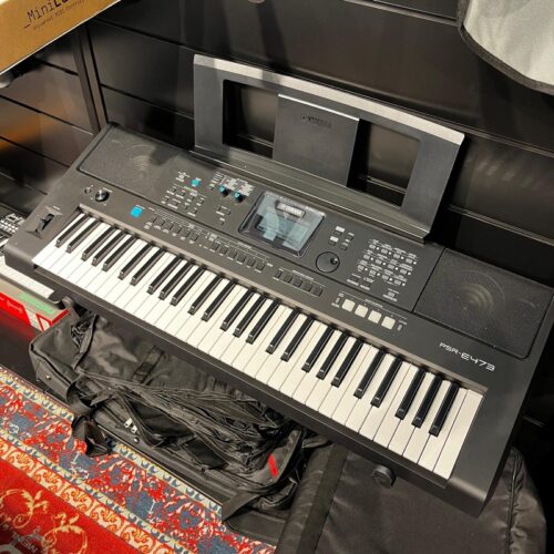 YAMAHA PSR E473 TASTIERA PORTATILE 61 TASTI USATO