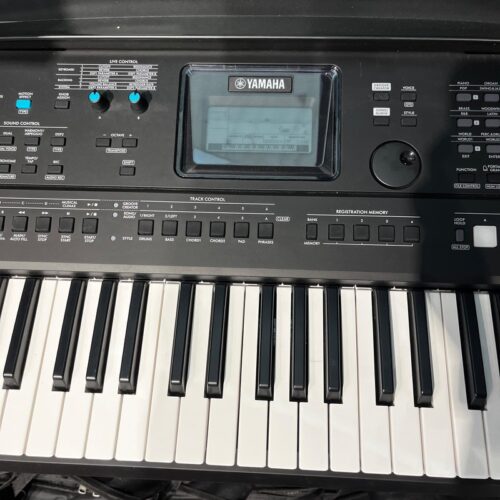 YAMAHA PSR E473 TASTIERA PORTATILE 61 TASTI USATO