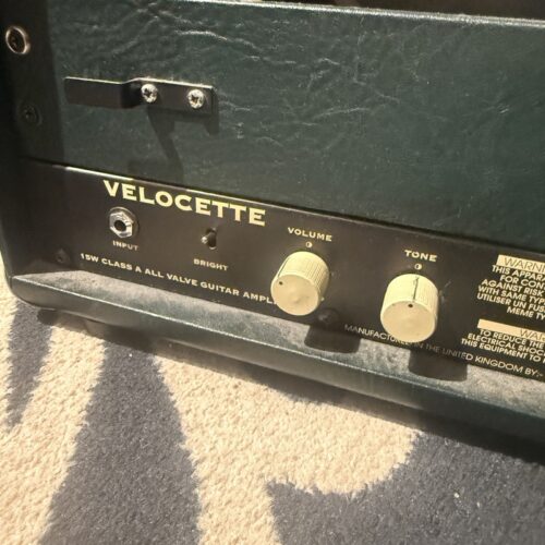 TRACE ELLIOT VELOCETTE AMPLIFICATORE COMBO PER CHITARRA 15 WATT USATO