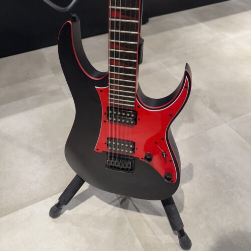 IBANEZ GIO SATIN BLACK CHITARRA ELETTRICA 6 CORDE USATO