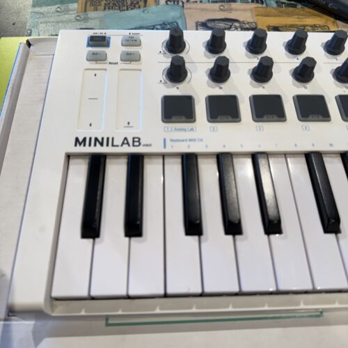 ARTURIA MINILAB MKII CONTROLLER MIDI USB 25 TASTI USATO