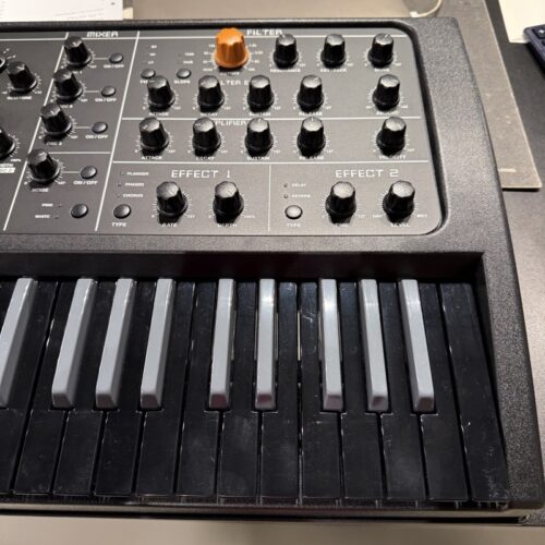 STUDIOLOGIC - SLEDGE 2.0 - BLACK EDITION SYNTH POLIFONICO USATO