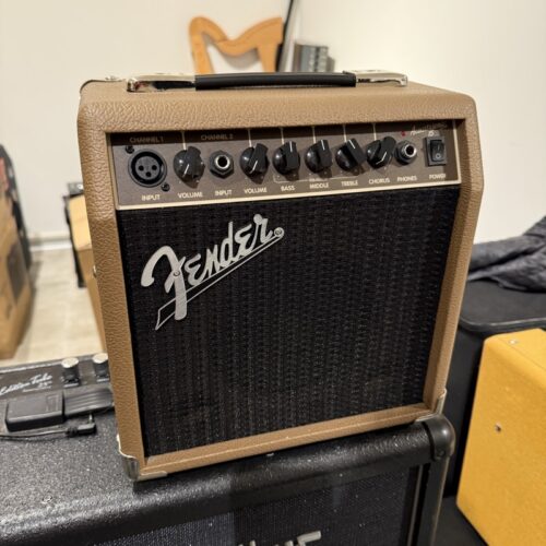 FENDER ACOUSTASONIC 15 AMPLIFICATORE COMBO PER CHITARRA ACUSTICA USATO