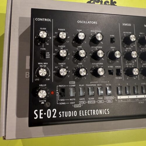 ROLAND SE-02 SYNTH ANALOGICO BOUTIQUE SERIES USATO