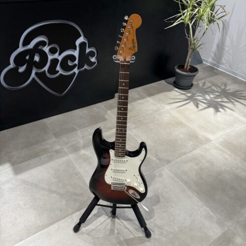 SQUIER CLASSIC VIBE '60 CHITARRA ELETTRICA 3 TONE SUNBURST USATO