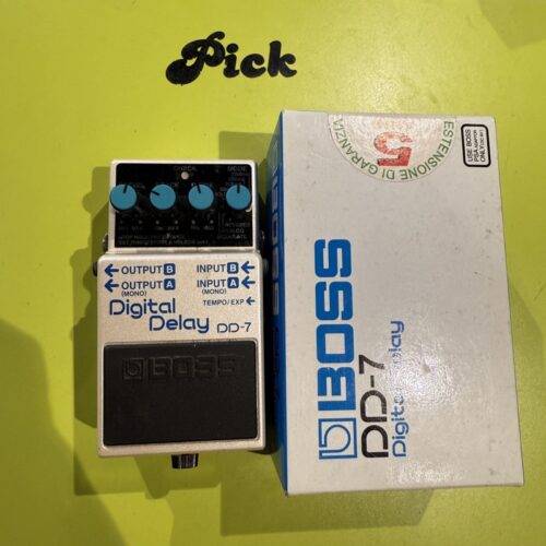 BOSS DD7 DIGITAL DELAY EFFETTO PER CHITARRA USATO