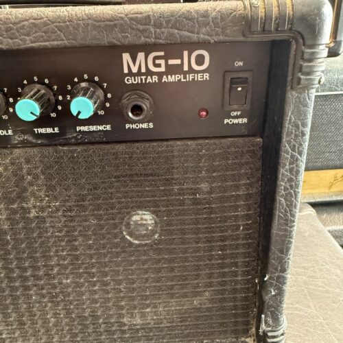 BOSS MG-10 AMPLIFICATORI PER CHITARRA ELETTRICA USATO