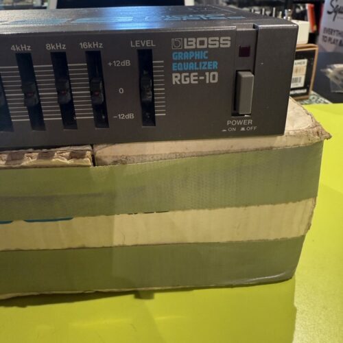 BOSS RGE-10 MICRO RACK SERIES EQUALIZZATORE A 10 BANDE USATO