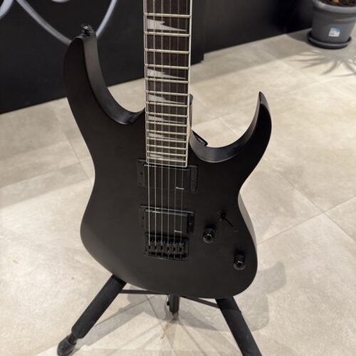 IBANEZ GIO GRG121 DX BKF CHITARRA ELETTRICA BLACK USATO