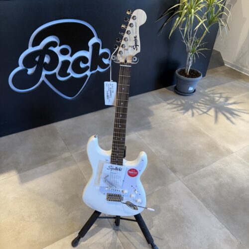 SQUIER BULLET STRATOCASTER LAUREL FRETBOARD ARCTIC WHITE B-Stock