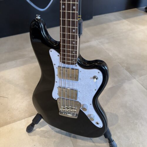 SQUIER PARANORMAL RASCAL BASS HH METALLIC BLACK B-Stock