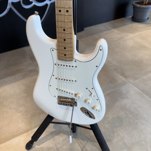 FENDER PLAYER STRATOCASTER MAPLE NECK POLAR WHITE USATO