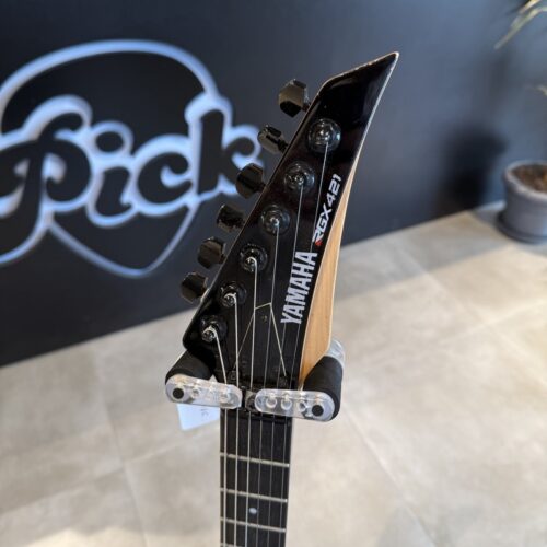 YAMAHA RGX421 CHITARRA ELETTRICA CON PONTE FLOYD USATO