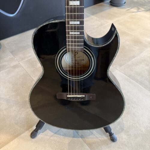 GREG BENNETT THJ-17 CHITARRA ACUSTICA BLACK USATO