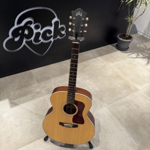 GUILD F40 CHITARRA ACUSTICA ELETTRIFICATA USATO