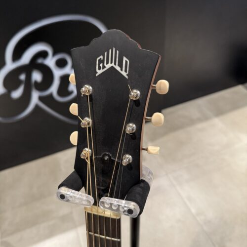 GUILD F40 CHITARRA ACUSTICA ELETTRIFICATA USATO