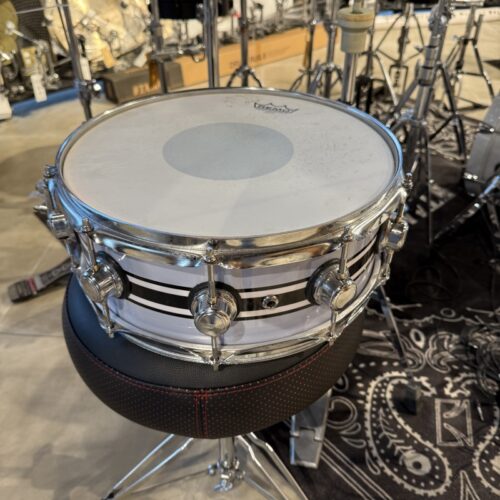 NO BRAND RULLANTE 14X6,5 IN ACERO TIPO DRUM SOUND USATO