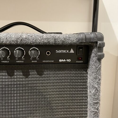 SAMICK SM-10 AMPLIFICATORE PER CHITARRA ELETTRICA USATO