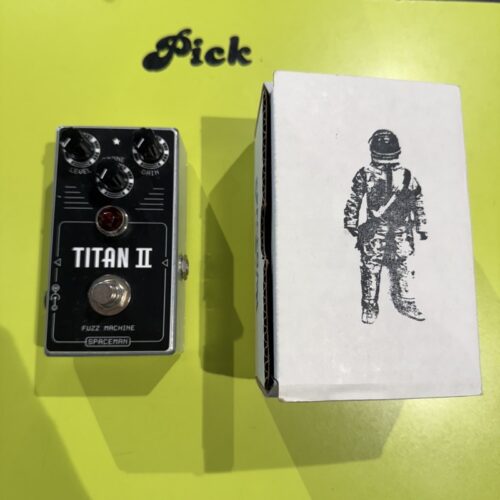 SPACEMAN TITAN II FUZZ MACHINE EFFETTO PER CHITARRA USATO