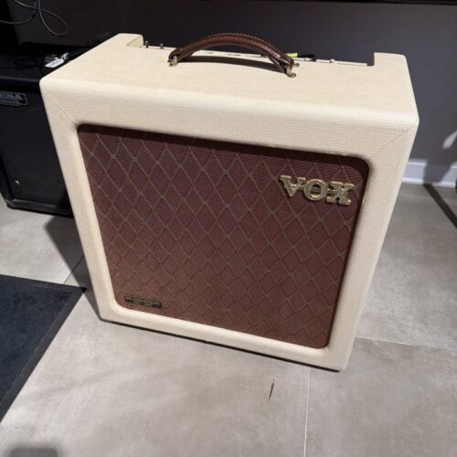 VOX AC15 H1TV AMPLIFICATORE COMBO PER CHITARRA ELETTRICA USATO