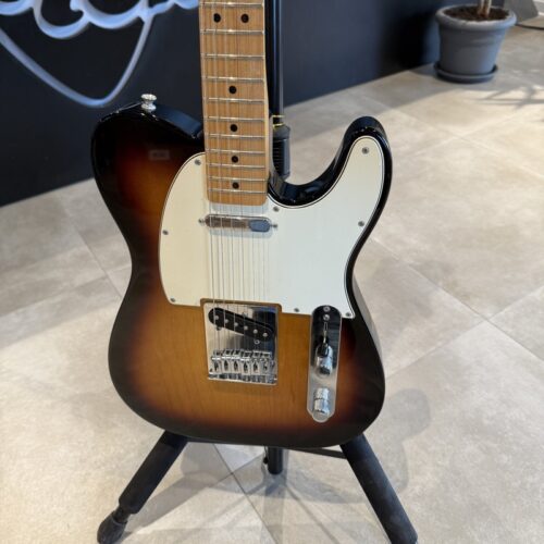 FENDER PLAYER TELECASTER MAPLE NECK 3 TONE SUNBURST B-Stock