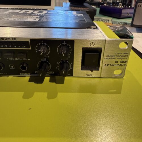 BEHRINGER POWERPLAY PRO-XL HA4700 PREAMP PER CUFFIE USATO