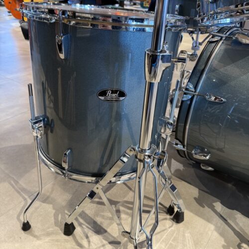 PEARL ROADSHOW BATTERIA ACUSTICA COMPLETA DI HARDWARE E PIATTI B-Stock